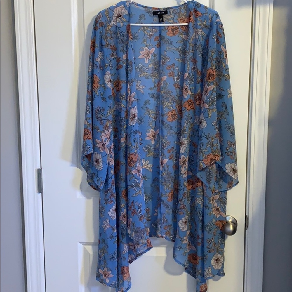 Torrid beautiful kimono